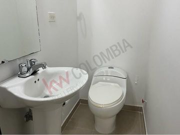 VENDO CASA REMODELADA EN CONJUNTO PANCE CALI