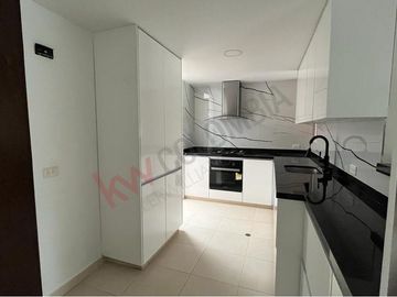 VENDO CASA REMODELADA EN CONJUNTO PANCE CALI