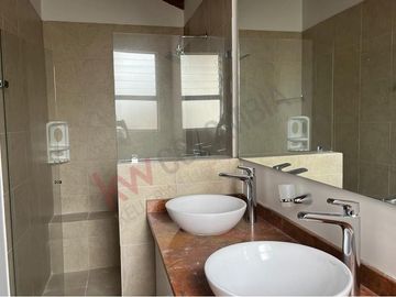 VENDO CASA REMODELADA EN CONJUNTO PANCE CALI