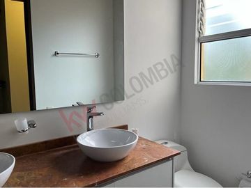 VENDO CASA REMODELADA EN CONJUNTO PANCE CALI
