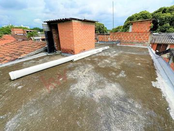 SE VENDE CASA EN EL CANEY, SUR DE CALI, SECTOR DE ALTA VALORIZACION