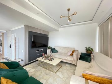Venta / Alquiler - Apartamento - Menga -Norte