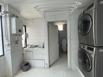 Venta / Alquiler - Apartamento - Menga -Norte