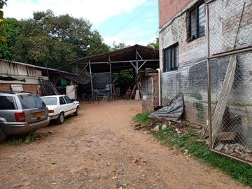 VENTA DE LOTE EN Meléndez