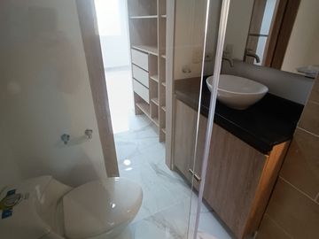 Hermoso Y Moderno Apartamento