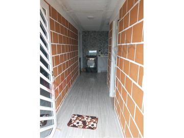 VENDO CASA CAMPESTRE MODERNA AREA, 3000 M2, EN EL SALADITO-DAGUA A SOLO 45 MINUTOS DE CALI