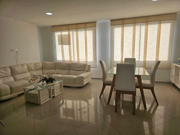 Se-vende-apartamento-duplex-3-habitaciones-barrio-granadillo-barranquilla