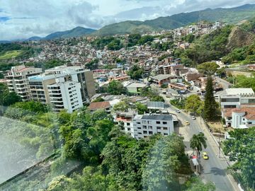 Venta De Apartamento En El Oeste De Cali Con Vista Panorámica