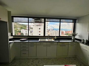Venta De Apartamento En El Oeste De Cali Con Vista Panorámica