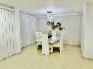 Casa En Ciudad Jardín Cali Valle Del Cauca Condominio 2 Niveles