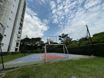 Apartamento En Venta La Flora 10 Piso Excelente Vista