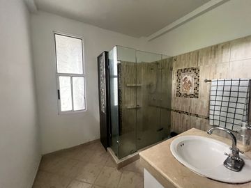 VENDEMOS CASA CAMPESTRE UBICADA EN BAJO DAPA