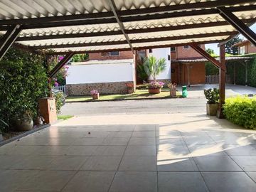 VENTA DE CASA CAMPESTRE EN GUADUALES DE LAS MERCEDES JAMUNDI