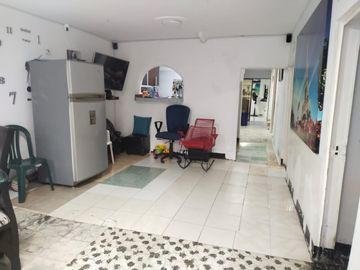 En Venta Casa En Unión De Vivienda Popular, Calli