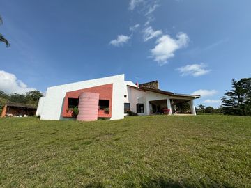 En Venta Finca Condominio El Bosque - El Carmen, Valle Del Cauca