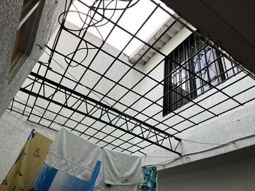 Vendo Casa Bifamiliar En El Barrio Aguablanca, Cali - Valle Del Cauca