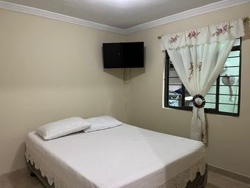 Vendo Casa Bifamiliar En El Barrio Aguablanca, Cali - Valle Del Cauca
