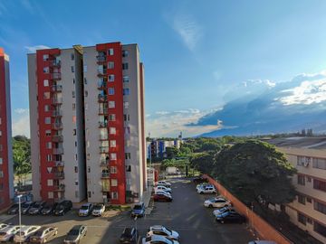 Apartamento Para La Venta En Barrio Los Alamos Cali