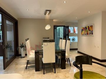 Vendo Casa En exclusivo Condominio en Pance, Cali Valle del Cauca, Colombia