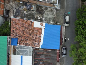 Casa En Venta Multifamiliar De 3 Pisos Con Local Y 4 Apartamentos Grandes Barrio La Independencia Remodelada