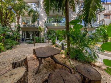 Moderno Estudio en Venta en Quintas del Carmen – La Zona Más Exclusiva de Playa del Carmen