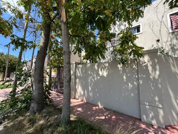 VENTA PH CON PATIO COCHERA A ESTRENAR