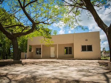 Casa en venta - 2 dormitorios 1 baño - 1.144mts2 - Posadas de los Lagos, Coronel Brandsen