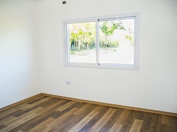 Casa en venta - 2 dormitorios 1 baño - 1.144mts2 - Posadas de los Lagos, Coronel Brandsen