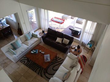 Casa en Venta 4 ambientes con dependencia - Abril Club De Campo