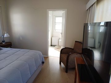 Casa en Venta 4 ambientes con dependencia - Abril Club De Campo