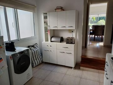 Casa en Venta 4 ambientes con dependencia - Abril Club De Campo