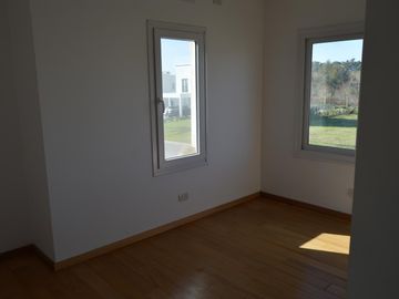 Excelente Casa en Venta en Acacias!!