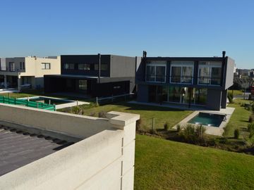 Excelente Casa en Venta en Acacias!!