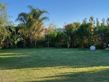 Casa en Venta de  4 ambientes- Alamo Alto-