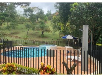 LOTE EN VENTA EN COLINAS DE MIRAVALLE 3