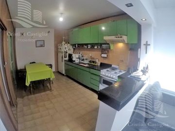 Venta - Casa, 7/Siete Ambientes - V.Maipu, San Martin, Zona Norte