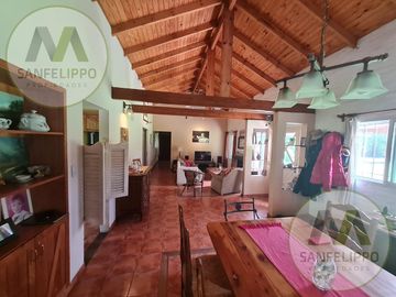 Casa Quinta - Venta - Coronel Brandsen