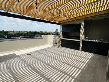 Departamento en  venta en edificio de CATEGORIA  -  Monte Grande
