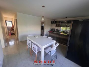 VENTA • ESCOBAR • PUERTOS DEL LAGO-VISTAS• CASA • 5 AMBIENTES • PISCINA
