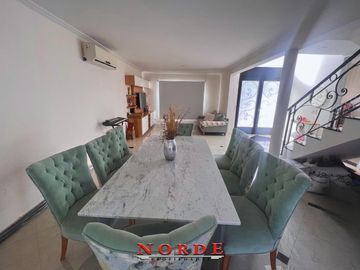 VENTA • ESCOBAR • PUERTOS DEL LAGO-VISTAS• CASA • 5 AMBIENTES • PISCINA