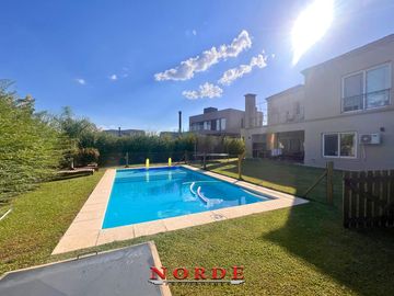 VENTA • ESCOBAR • PUERTOS DEL LAGO-VISTAS• CASA • 5 AMBIENTES • PISCINA