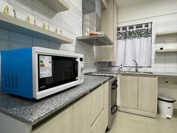 Ofrecemos en venta este piso de 3 ambientes reciclado a nuevo !!!