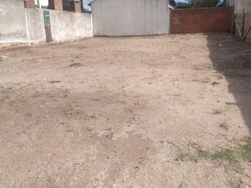 Casa en venta - 2 Dormitorios 1 Baño 2 Cocheras - 480Mts2 - San Clemente del Tuyú