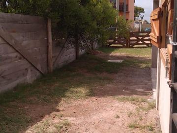 Casa en venta - 2 Dormitorios 1 Baño 2 Cocheras - 480Mts2 - San Clemente del Tuyú