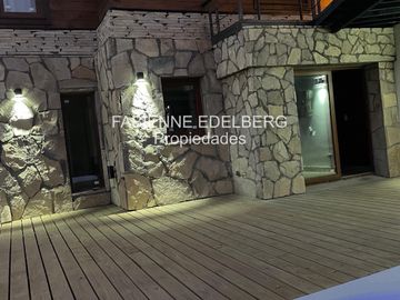 Casa en  venta Barrio Raitra 3 dorm en suite mas monoambiente - San Martin de los Andes