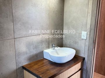Casa en  venta Barrio Raitra 3 dorm en suite mas monoambiente - San Martin de los Andes