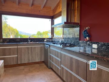 Casa en  venta Barrio Raitra 3 dorm en suite mas monoambiente - San Martin de los Andes