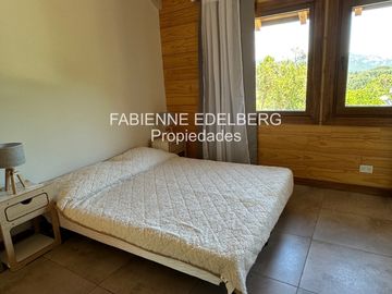 Casa en  venta Barrio Raitra 3 dorm en suite mas monoambiente - San Martin de los Andes