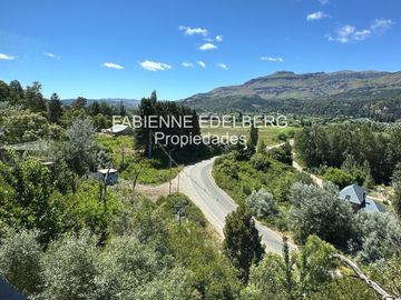 Casa en  venta Barrio Raitra 3 dorm en suite mas monoambiente - San Martin de los Andes