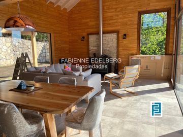 Casa en  venta Barrio Raitra 3 dorm en suite mas monoambiente - San Martin de los Andes